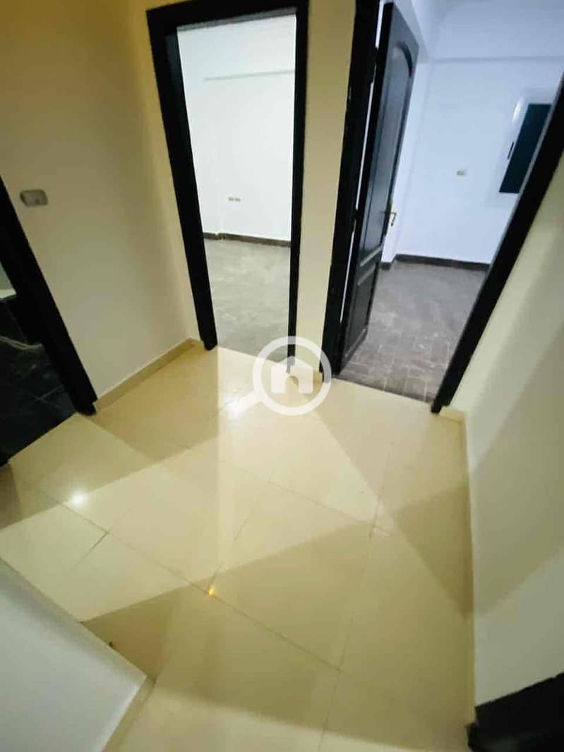 4 a9ea59f7-f285-4af1-b301-77939db63c9f. jpg