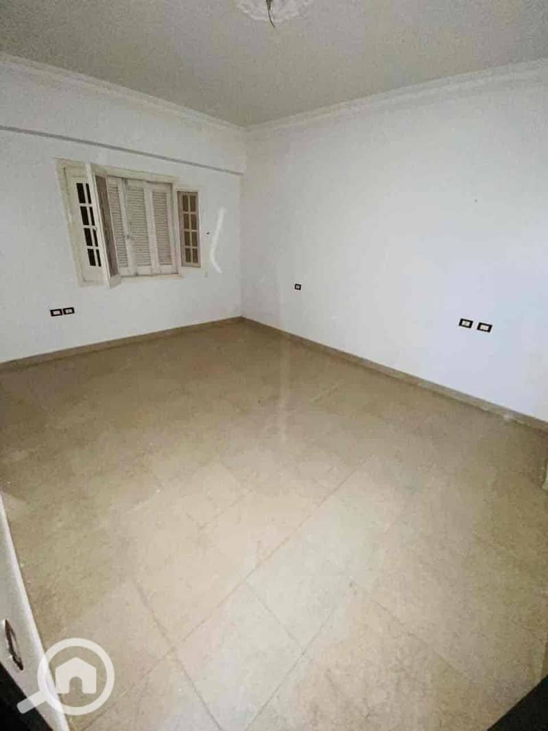 10 2c8fe11d-b2c9-46d9-a2ae-d2ec2337e628. jpg