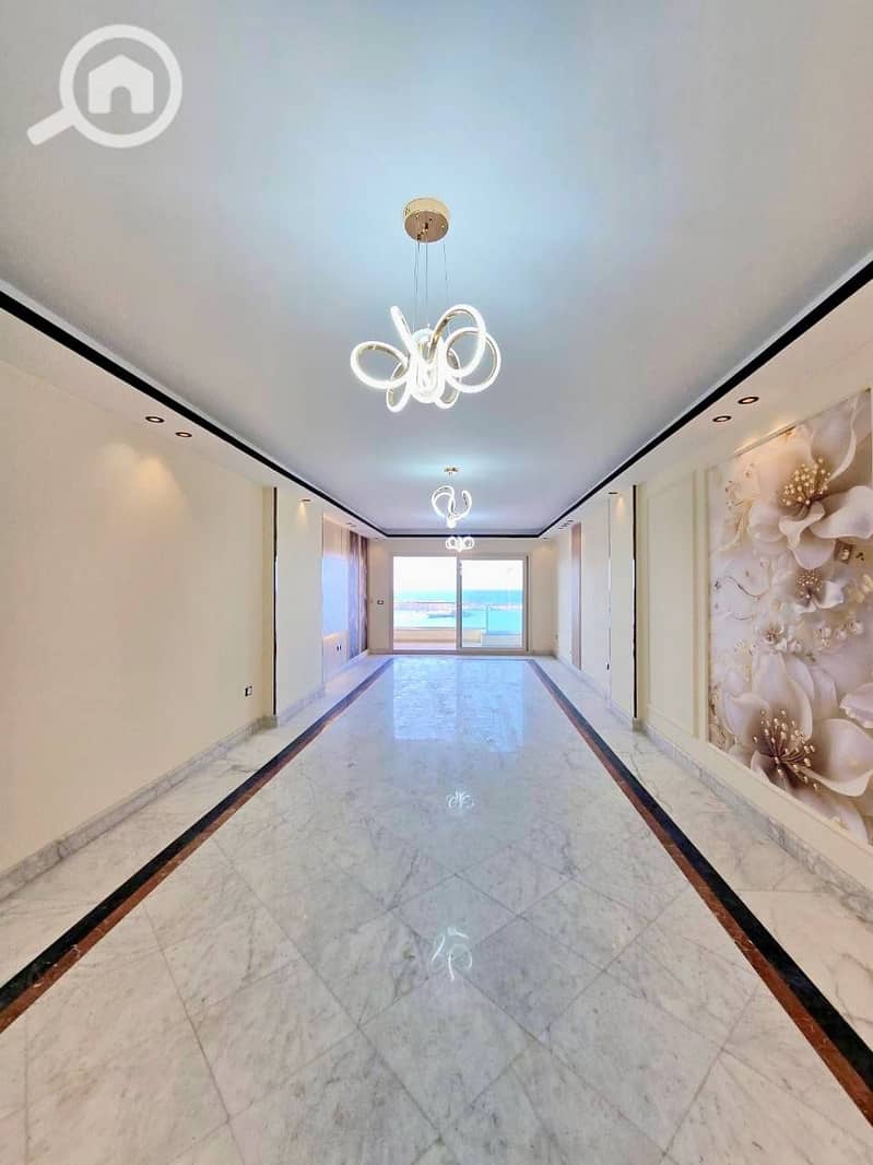 7 579642416_25218781821072238_5738598901712379978_n. jpg