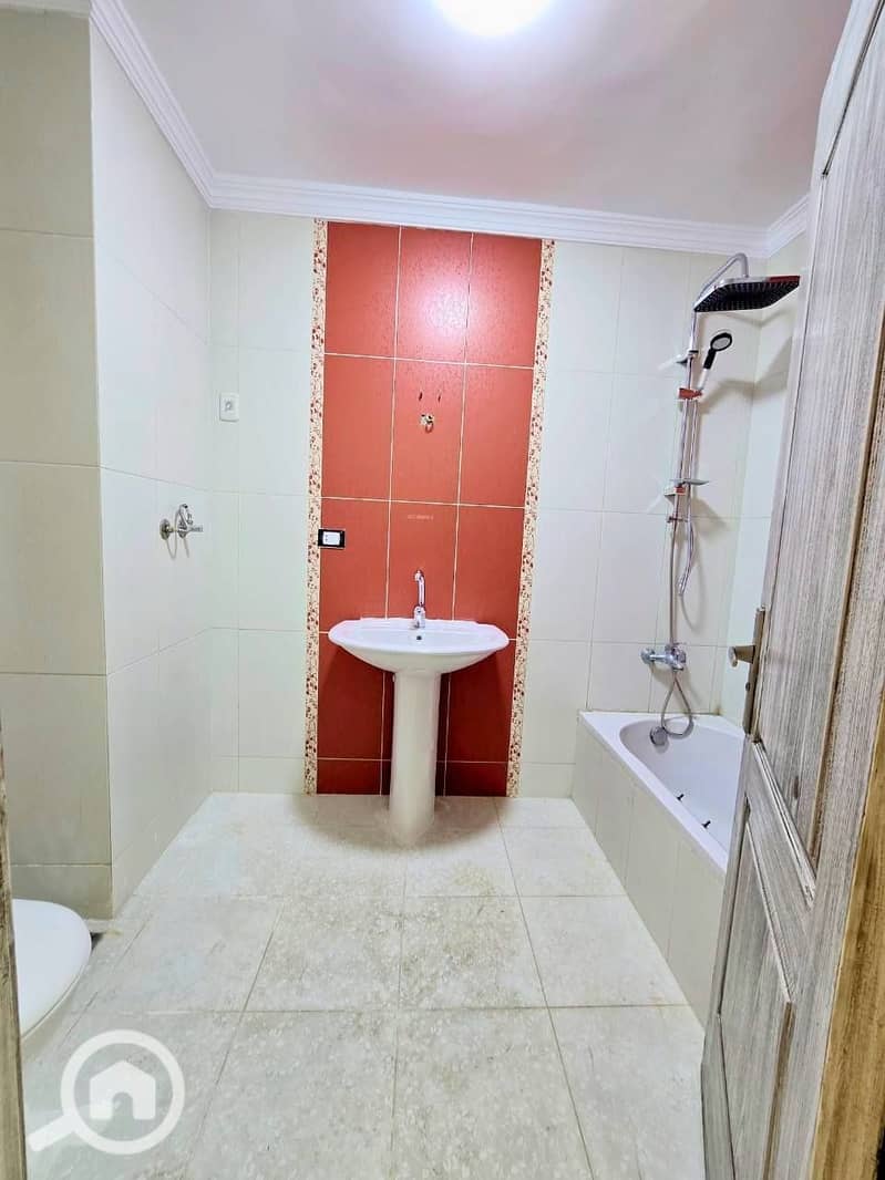 13 580037477_25218780204405733_7088730394235838323_n. jpg