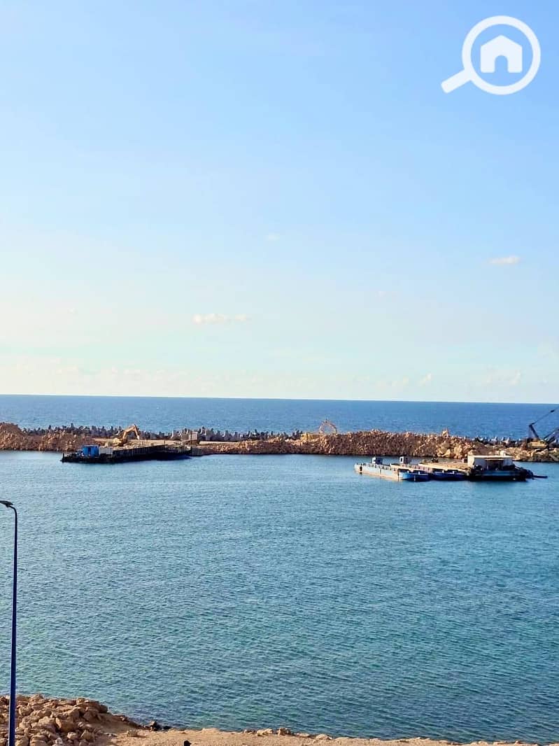 16 580757541_25218778874405866_4088308087891412466_n. jpg