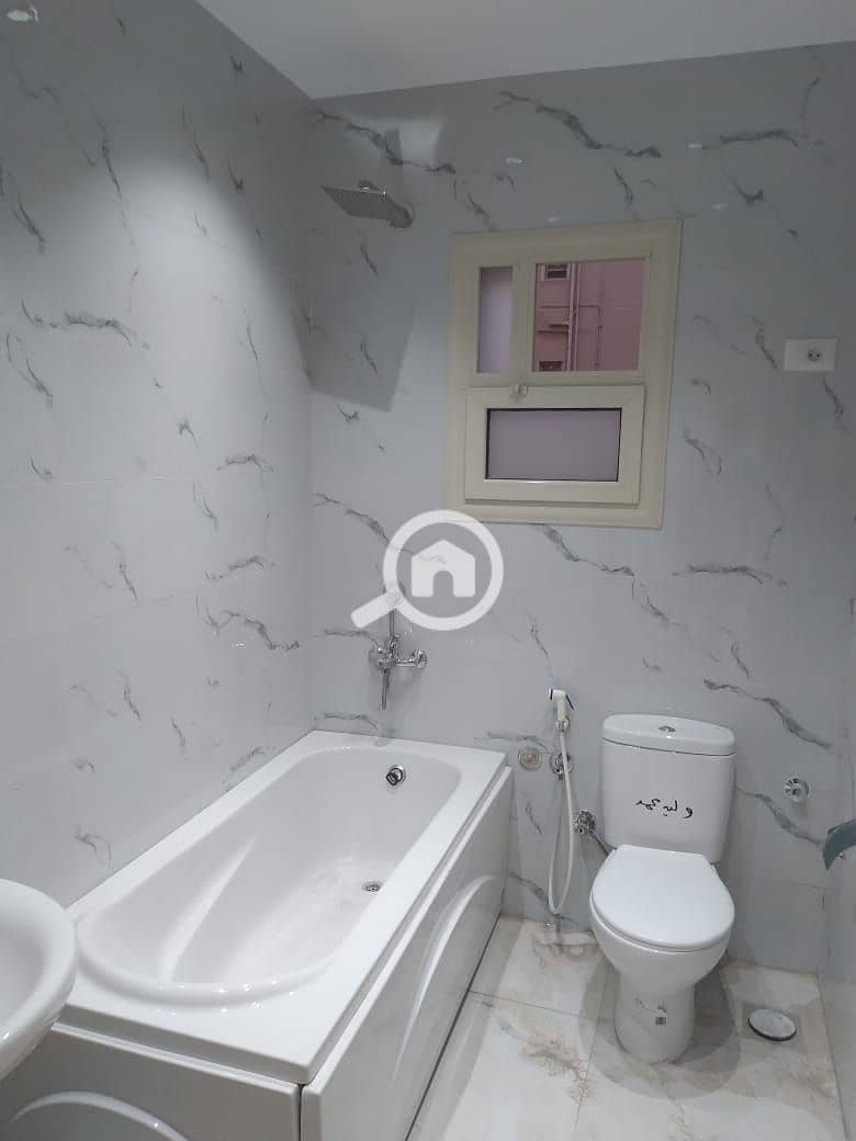 6 WhatsApp Image 2025-12-17 at 4.59. 06 PM (1). jpeg