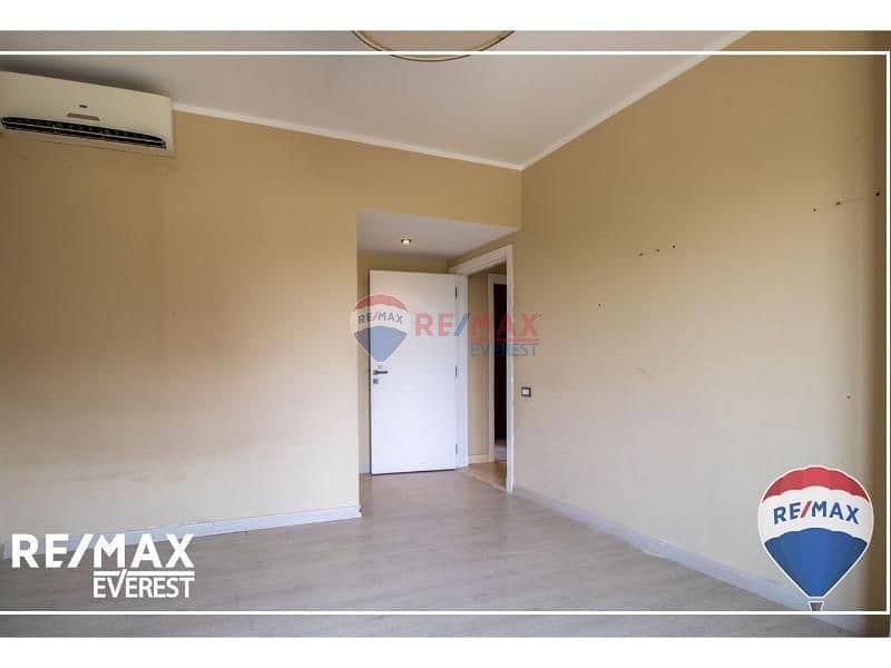 4 171acab5-cd98-4990-b95e-3242d07431ac. jpg