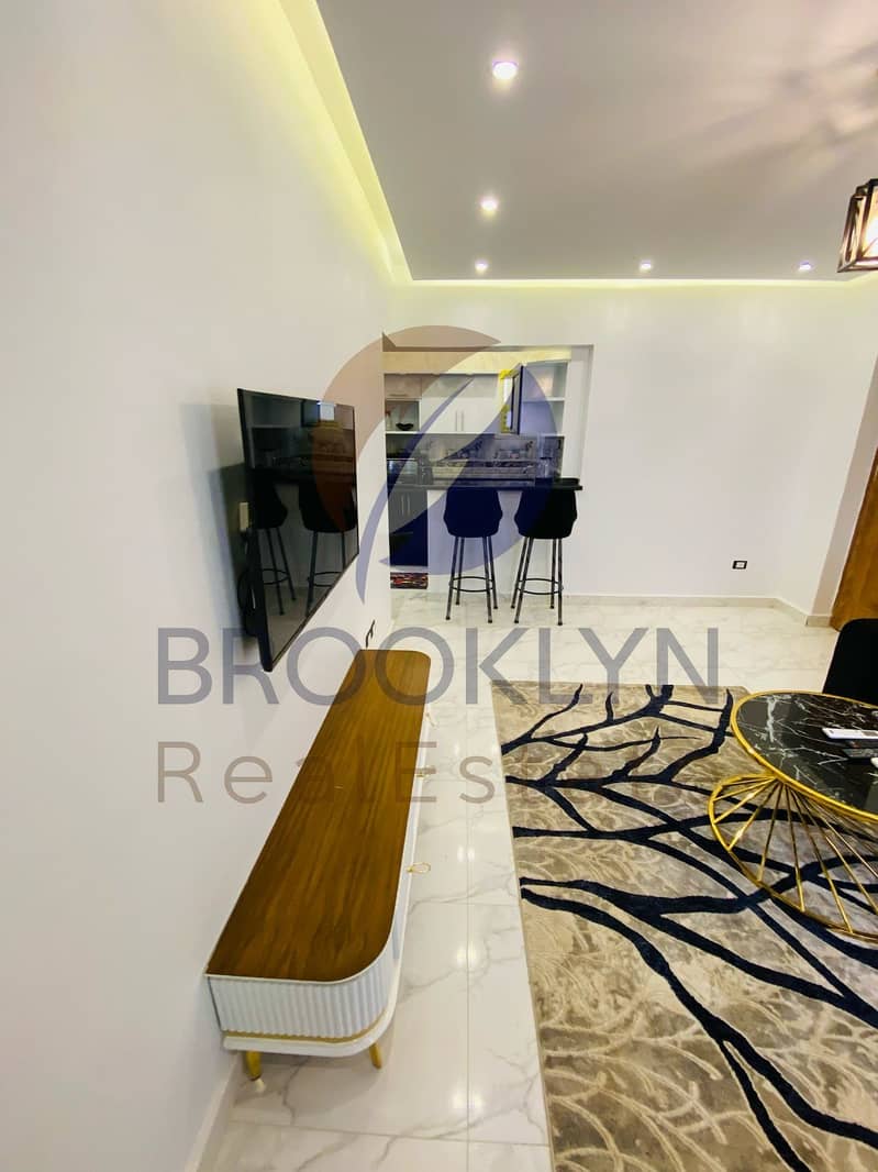 13 e18bf8a8-ca05-46c6-aff4-2e3b5ffd5fef. jpeg