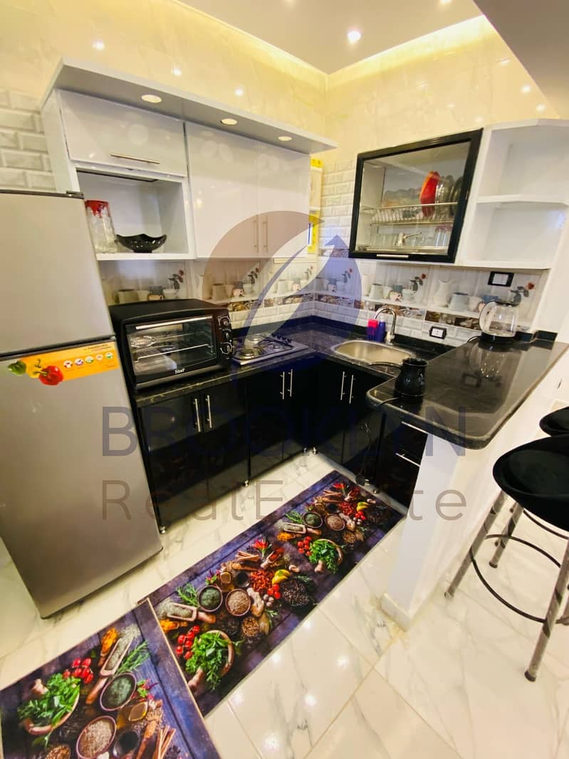 16 5381f041-455c-4317-bcb9-e90736ea1543. jpeg