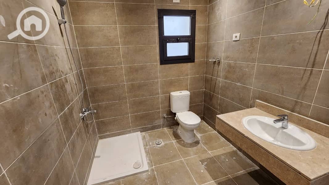 21 WhatsApp Image 2025-12-18 at 2.56. 42 PM (1). jpeg