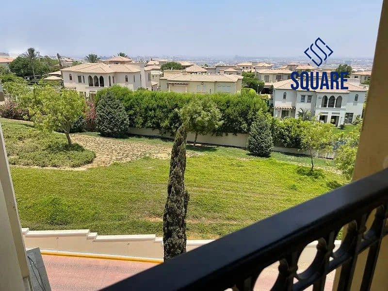 3 33082728-800x600. jpg