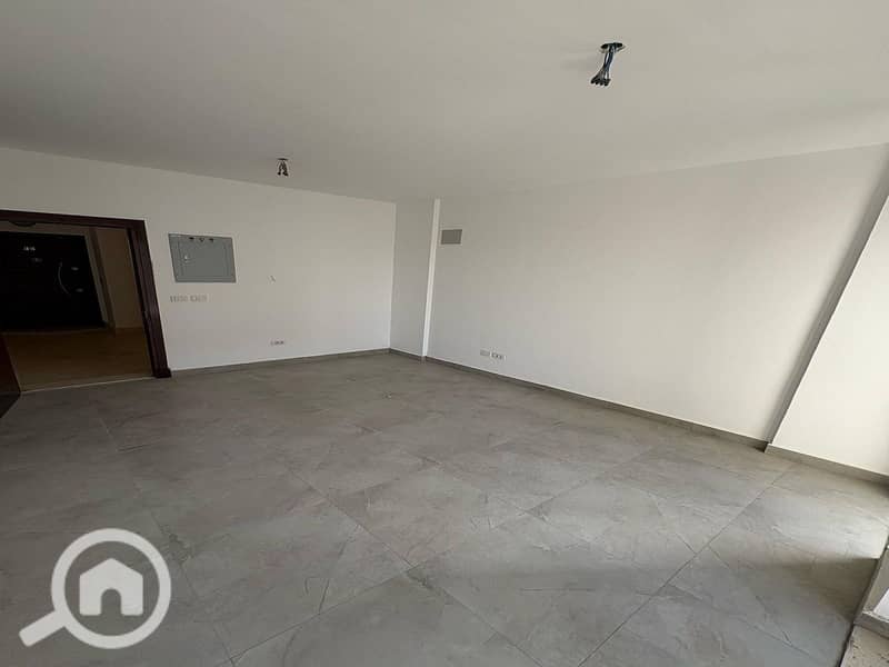 7 b2cc0cb1-b603-4bcd-b468-226539d3d4ec. jpeg