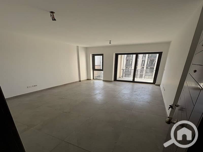 8 b16c6062-d618-46c0-8a6e-65e667979b48. jpeg