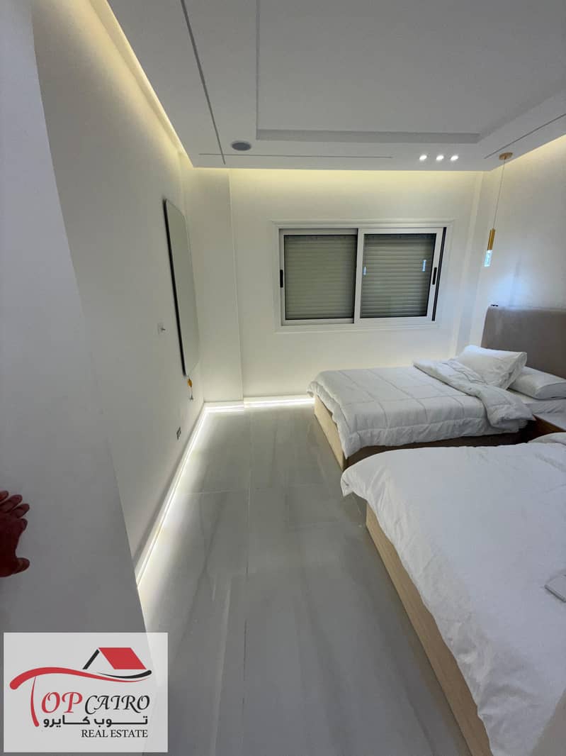 12 WhatsApp Image 2025-12-17 at 1.05. 45 PM (3). jpeg