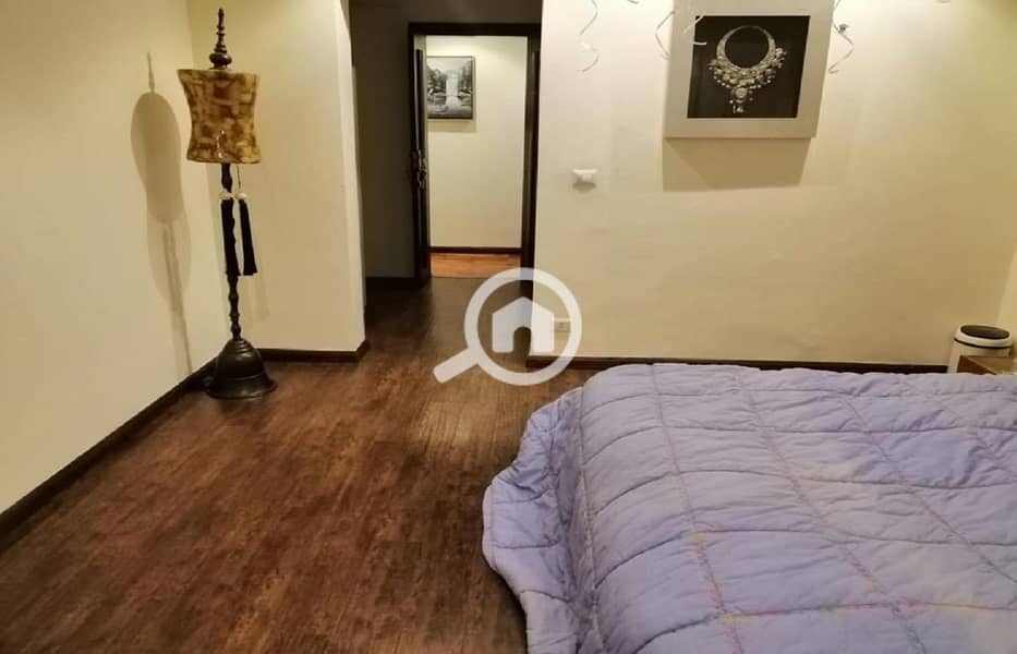 3 6e875899-c3b2-4b02-bd4e-4b54385aa273. jpeg