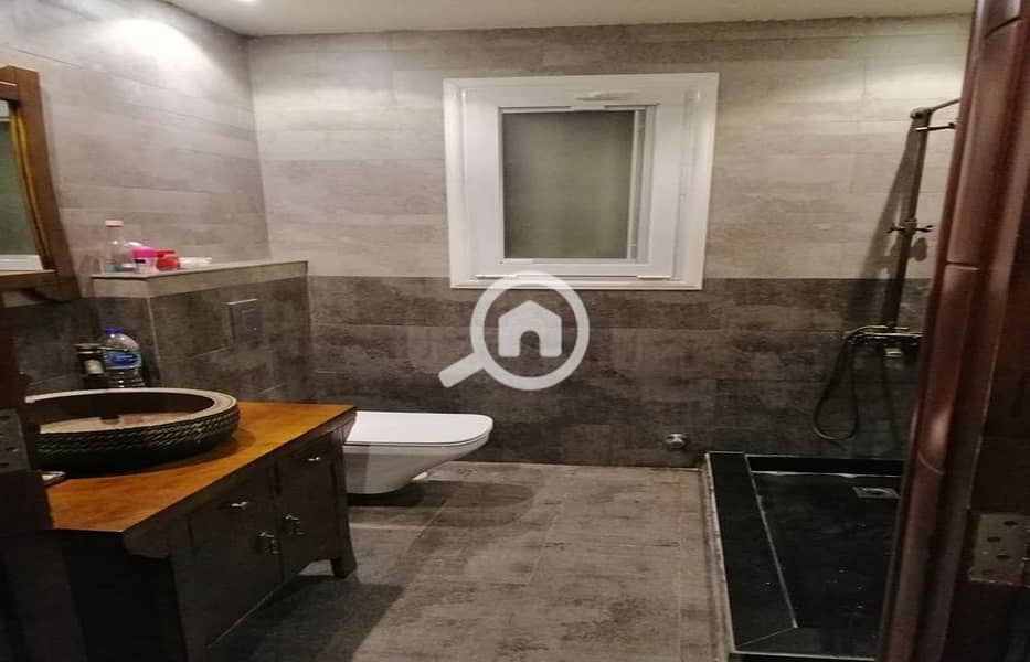 8 529a0990-8d51-4985-946e-72038094ad57. jpeg