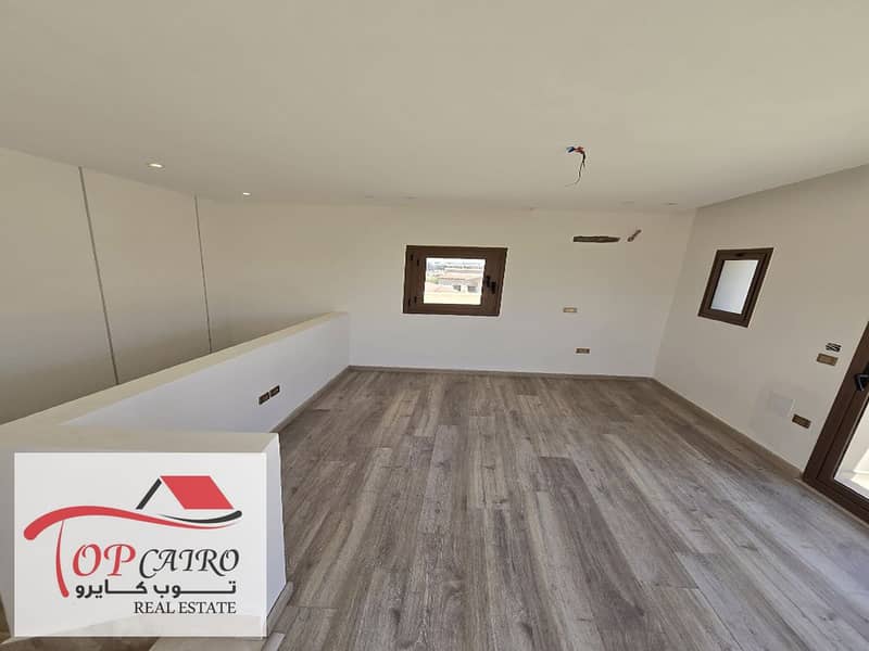 5 WhatsApp Image 2025-11-08 at 3.18. 33 PM. jpg