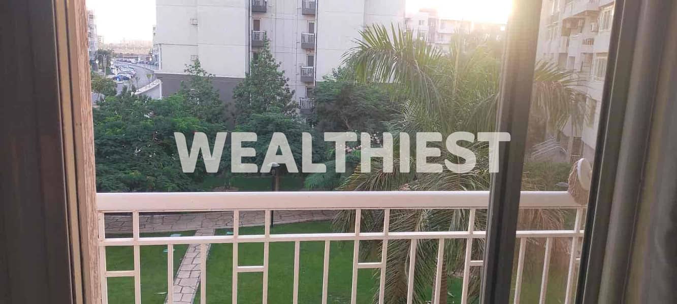 3 b39c8f33-629b-4758-b201-8bf36754c2b7. jpg