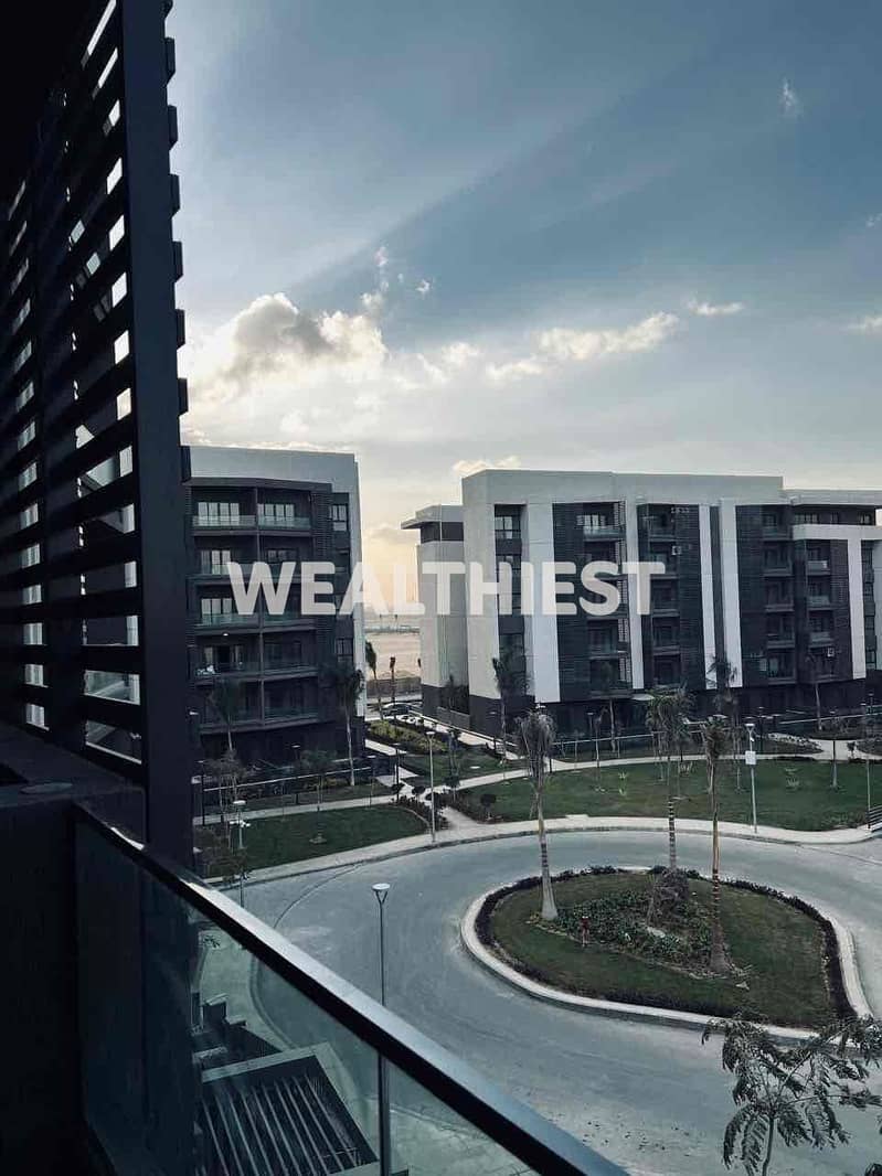 2 071a5d33-17b7-4dc2-8797-f6b568960af4. jpg