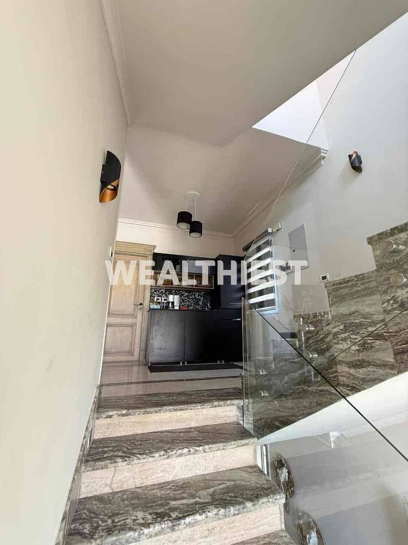 21 6870b4a4-c261-4b8b-8081-106f1e60a641. jpg