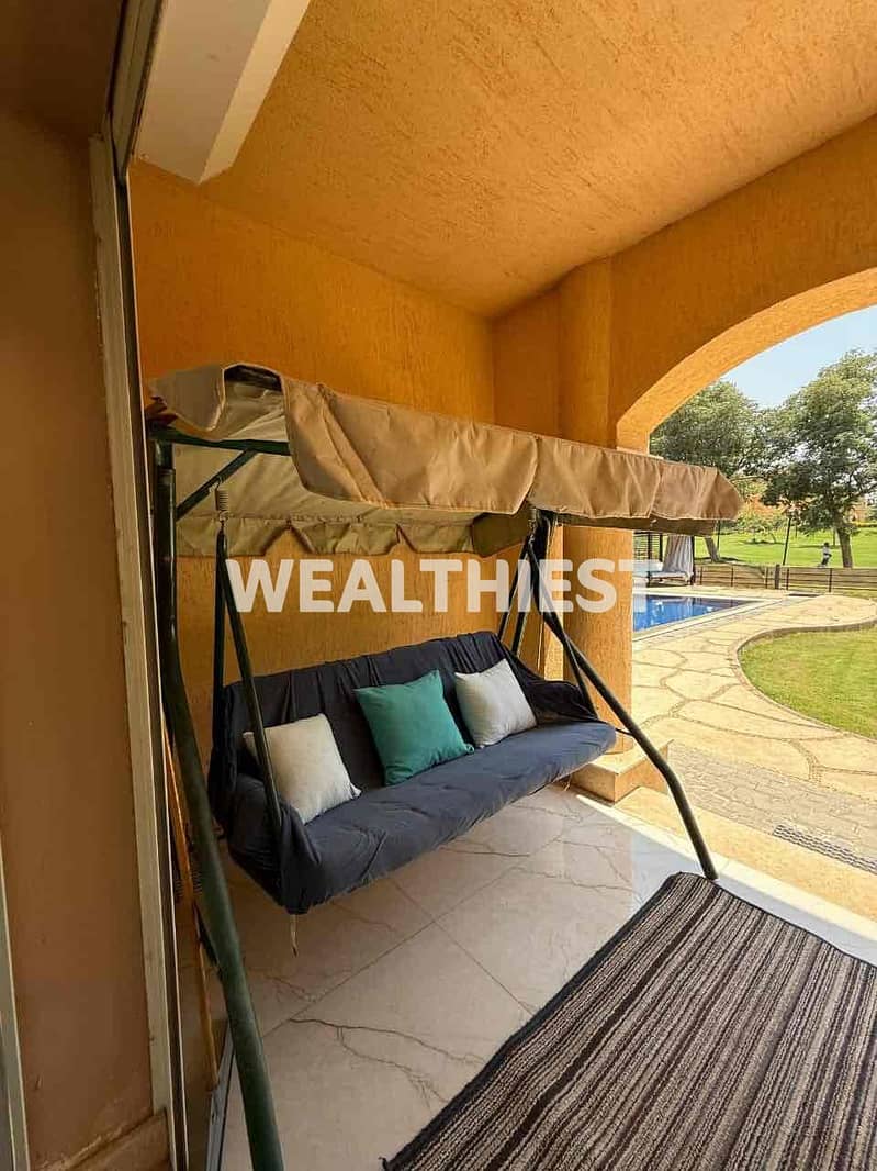 24 293ba18d-9364-49b8-bb95-4fd0ab361029. jpg