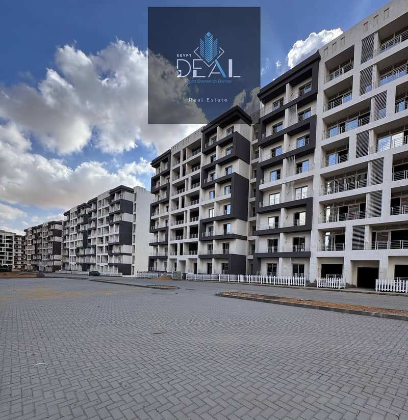 18 dcc41145-f5d2-4ec6-a7b4-0784bc5f7a42. jpg