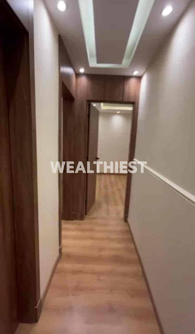 8 14e3ccbe-8d9e-442c-80dc-4d6c4568cb73. jpg