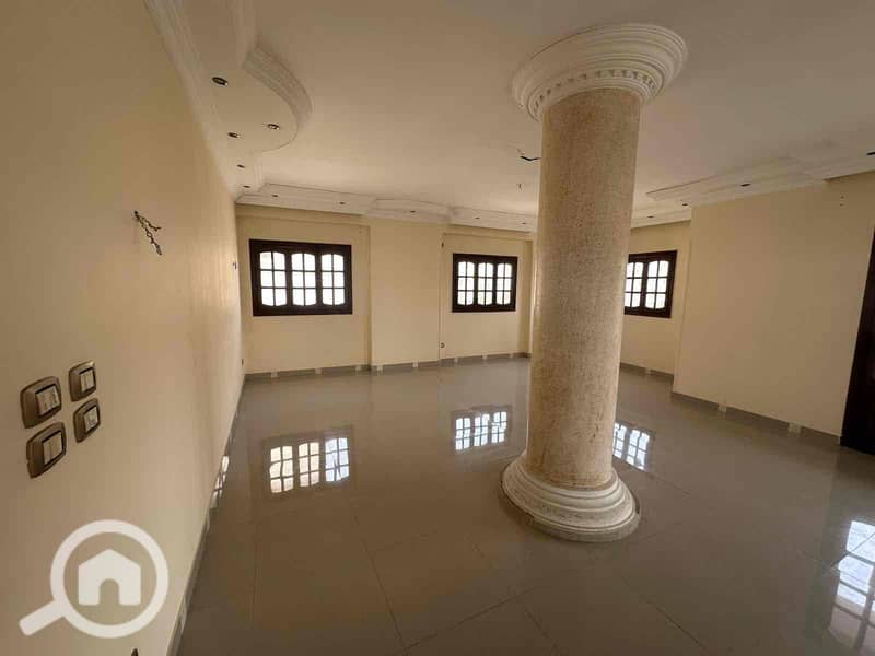 2 d16dd2b9-4b85-4101-9a14-8440a10017bd. jpg