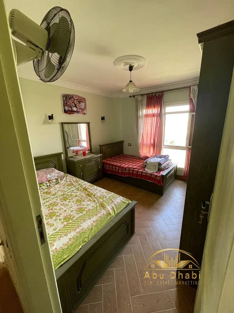 3 8476980c-48cd-4a40-9b01-cc39d542787f. jpg