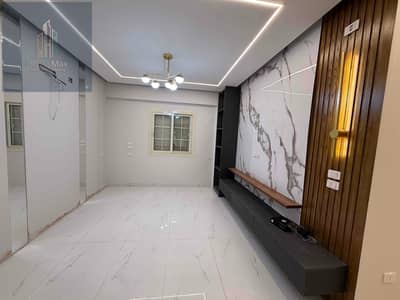 3 Bedroom Flat for Sale in Sheikh Zayed, Giza - IMG_5605. jpg