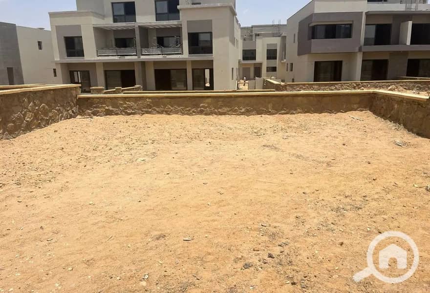 6 7832746-c39aao. jpg