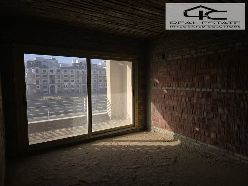 10 WhatsApp Image 2025-11-05 at 5.47. 00 AM (2). jpeg