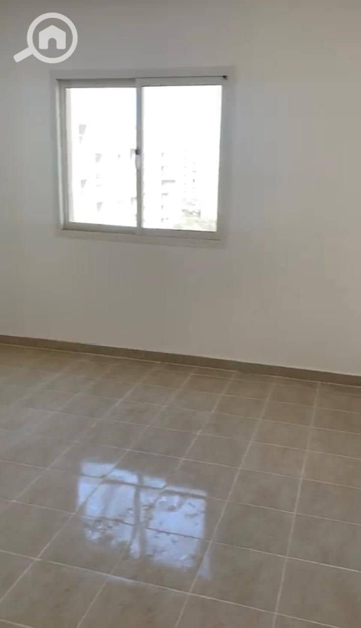 4 WhatsApp Image 2025-12-19 at 2.07889. jpeg