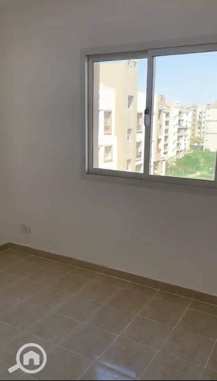 10 WhatsApp Image 2025-12-19 at 2.0708. jpeg