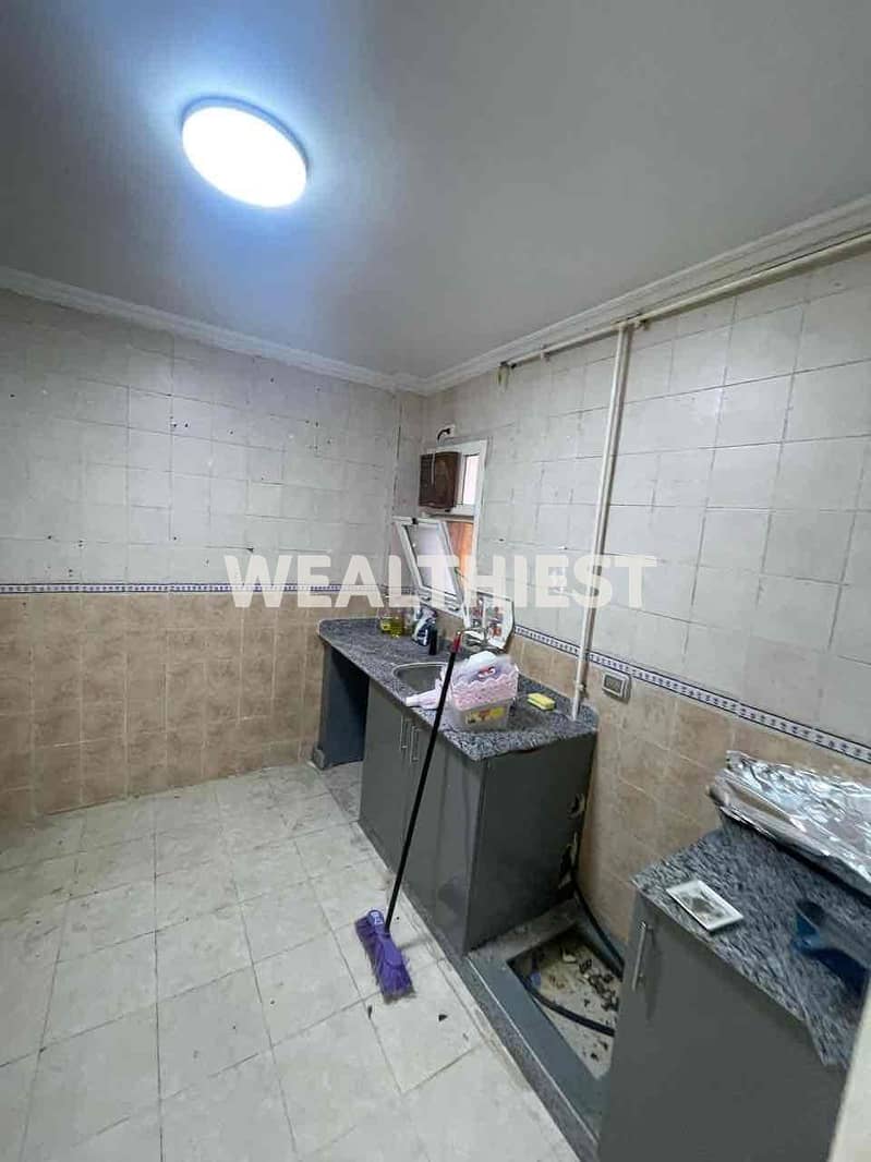 8 ac645f19-f94e-4fe3-b128-bea0b1c7adc9. jpg