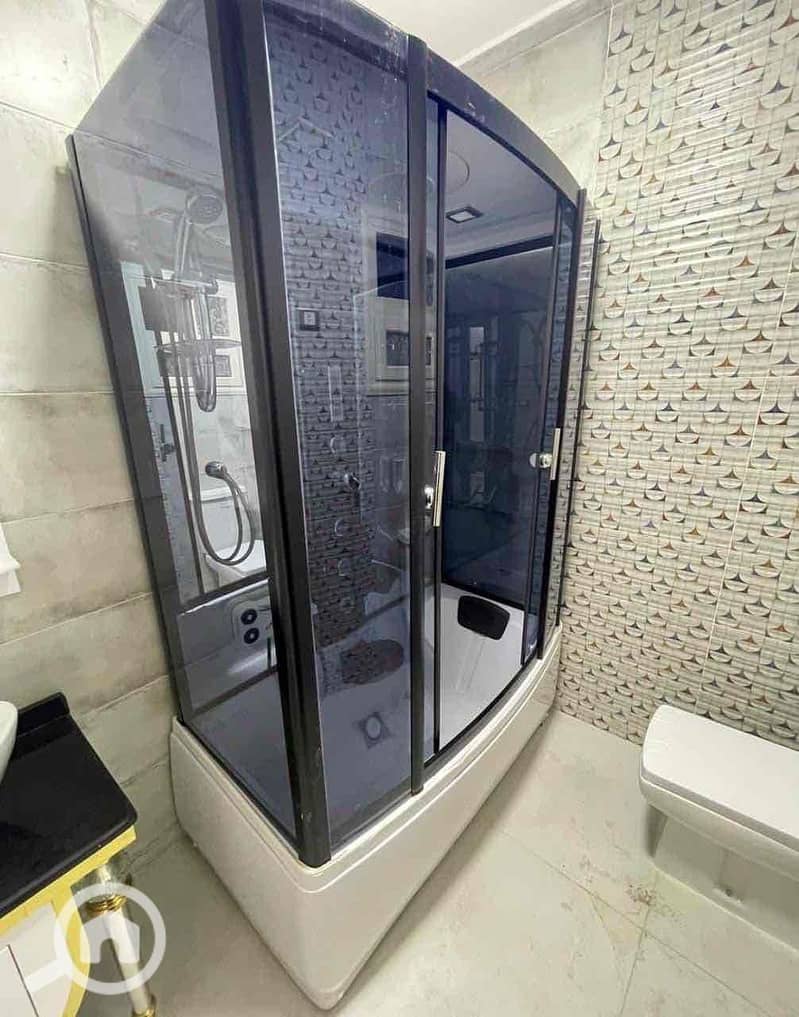 12 b14a261d-4a13-466e-b52e-1b31f713eb1e. jpg