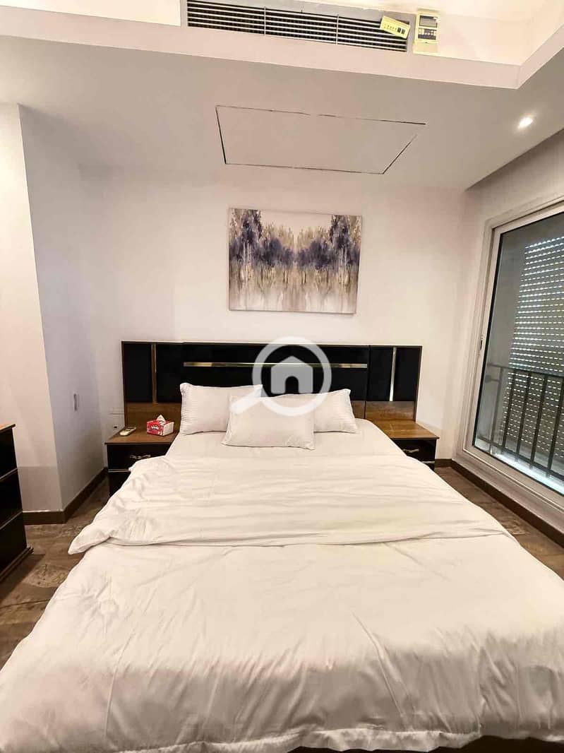 10 d11d1fb7-234b-4fea-8205-953c1cb78797. jpg