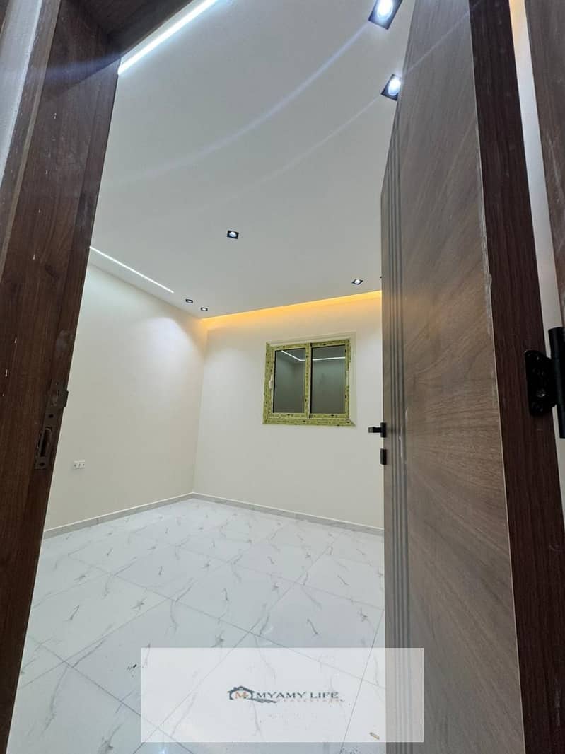 3 WhatsApp Image 2025-12-14 at 12.41. 02 PM (2). jpeg