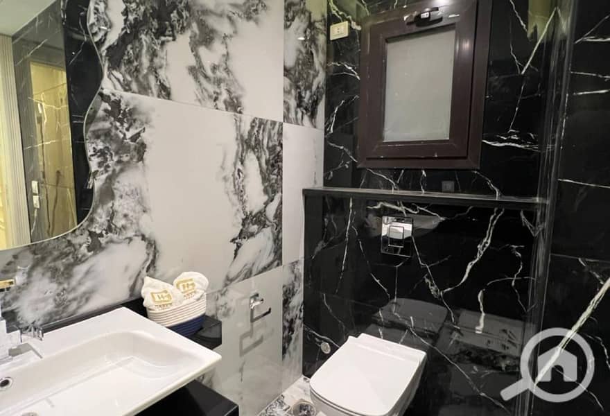 9 cee14daf-b46d-46bc-a636-c06f5df802c0. jpg