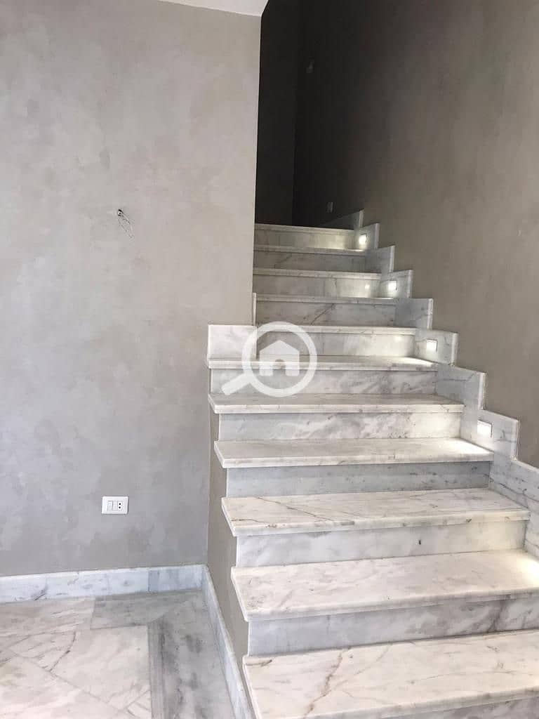 5 9ca2919f-486f-429a-afef-ad94b9321422. jpg