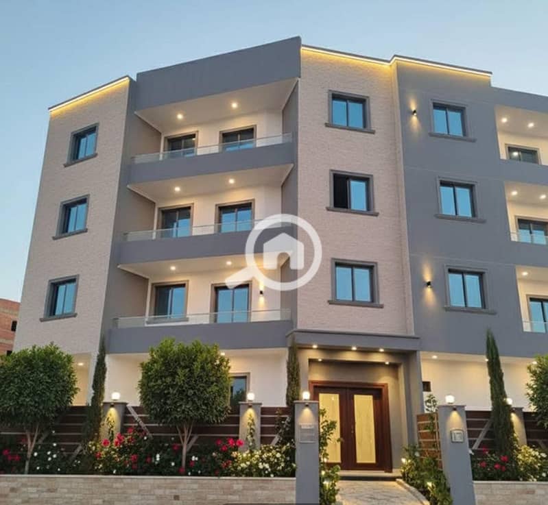 3 4cb69c78-92f3-4764-90a5-da2498df68c6. jpg