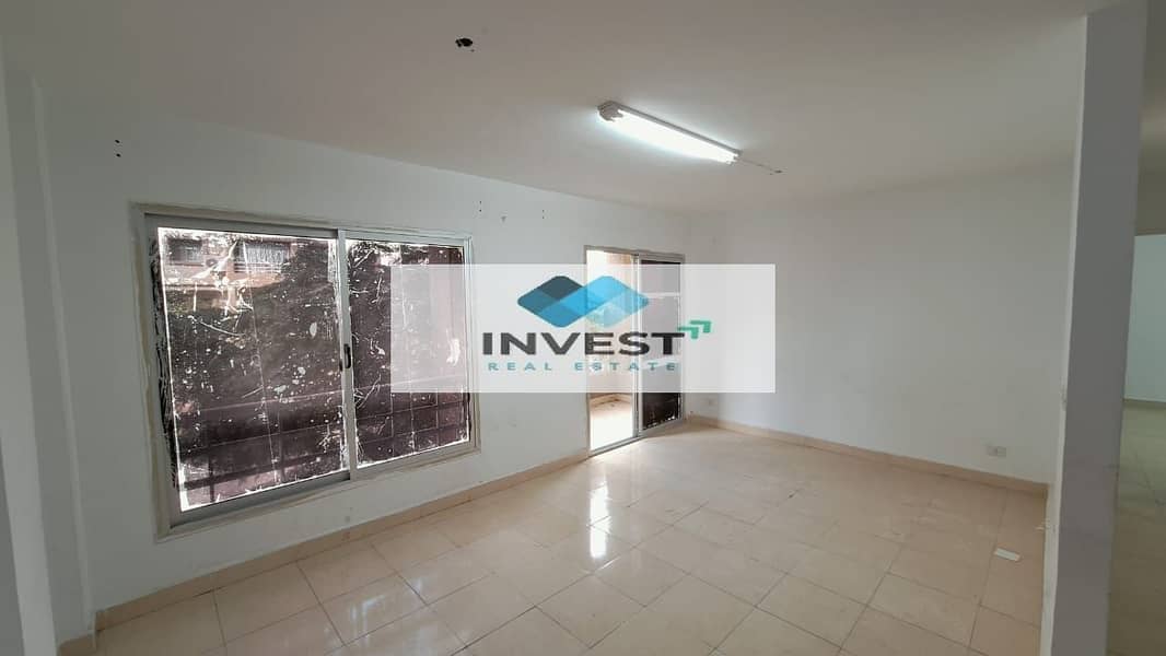 2 016dcf2a-ff32-4da9-b75c-3d0189d5c1cd. jpg