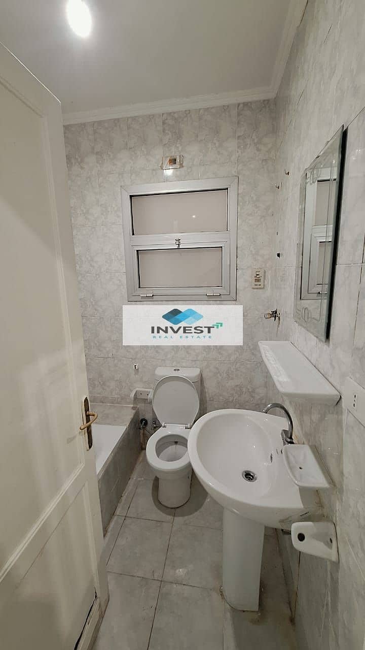 7 3500edc0-28ae-42b8-a7f7-706fc1c92a9c. jpg