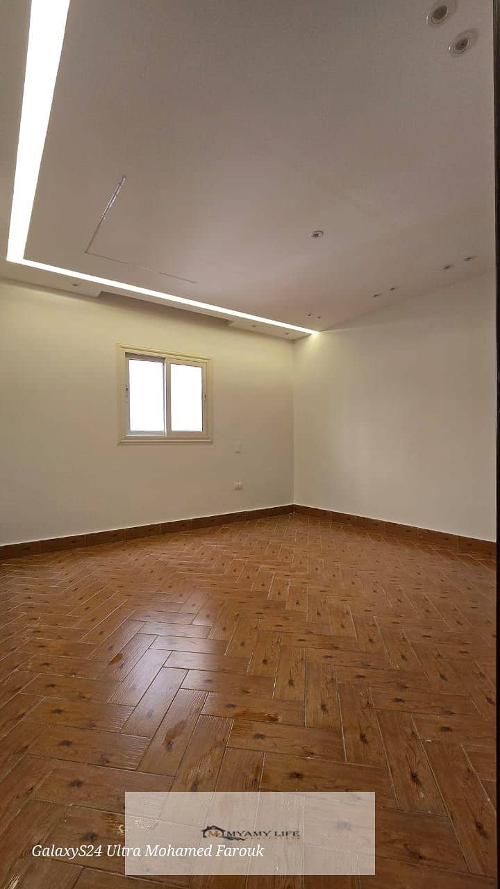 2 WhatsApp Image 2025-12-14 at 11.38. 40 AM (2). jpeg