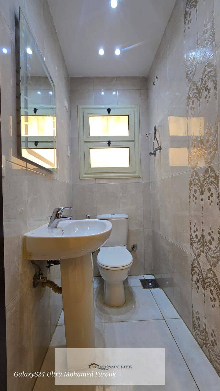 21 WhatsApp Image 2025-12-14 at 11.38. 47 AM (1). jpeg