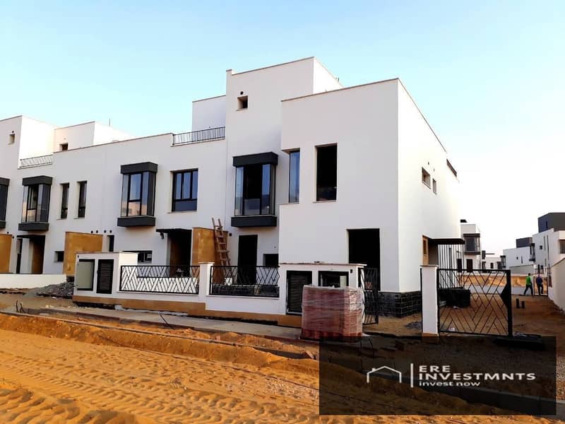 4 f3443b66-27ac-408d-947f-ec1a0b9658d1. jpg