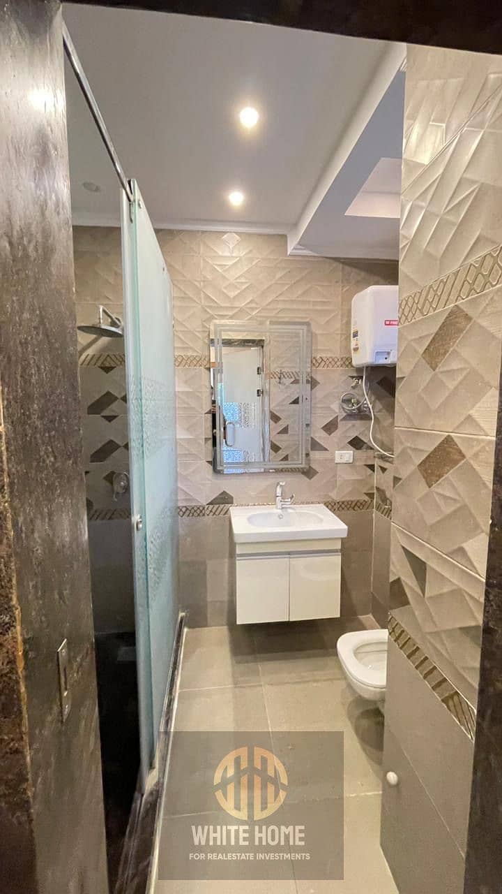 9 102713eb-863e-40f4-84c6-bab84a61b5c4. jpeg