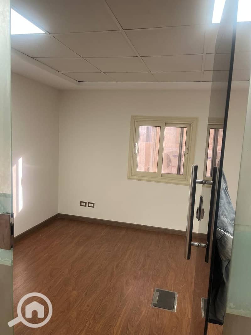 13 7fe52f47-87a6-4fcd-b4aa-21f60b158955. jpeg