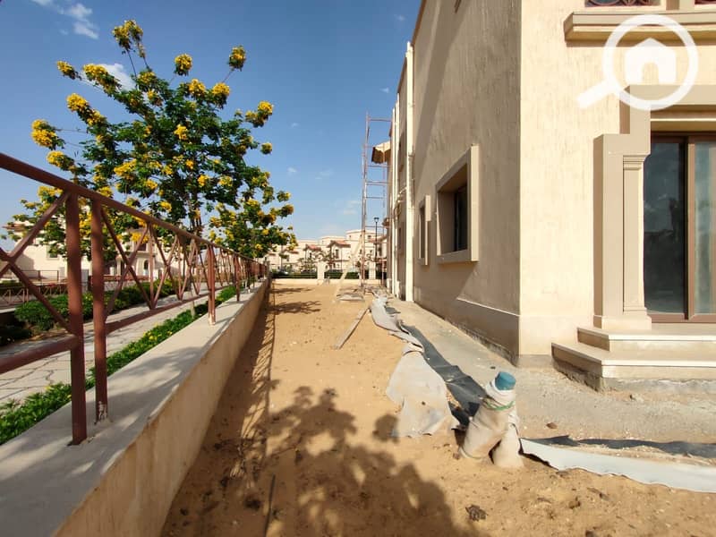 7 232325d2-511f-4b28-9796-dcdaec111153. jpg