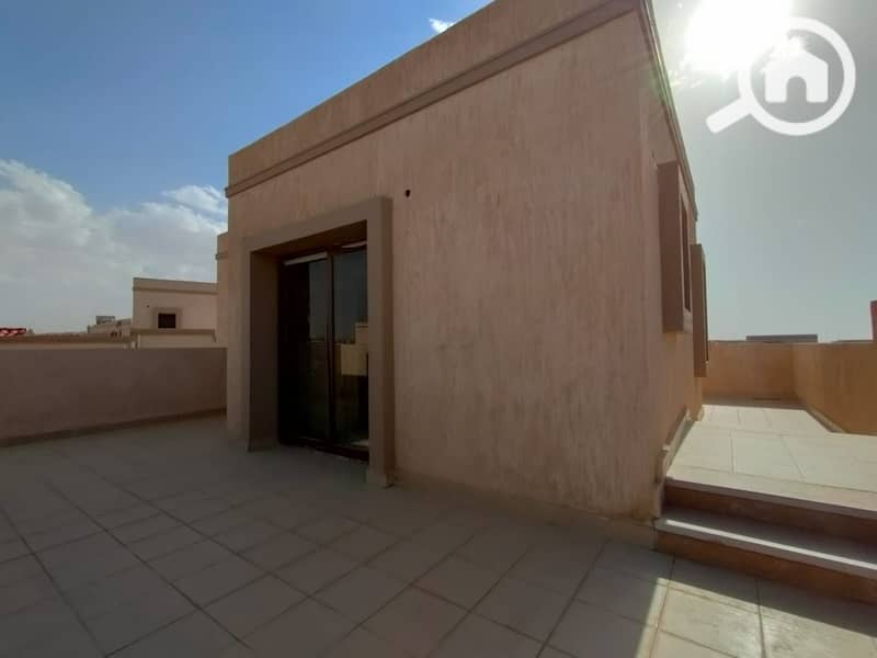 12 ec77c9f1-cea1-4303-a34a-eb15dc23dfd8. jpg