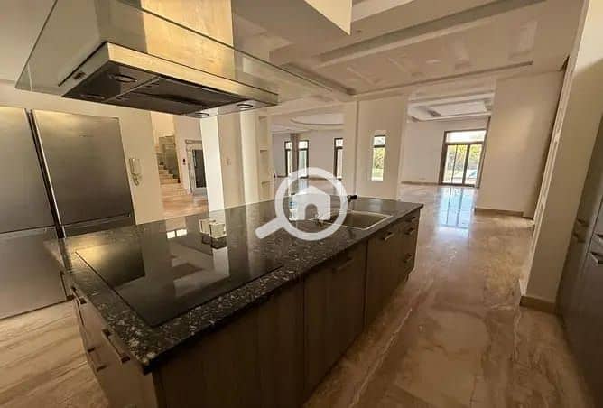 10 WhatsApp Image 2025-12-19 at 12.49. 50 PM. jpeg