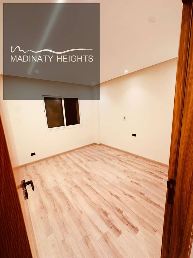 14 WhatsApp Image 2025-12-07 at 16.43. 37_fb7274e8. jpg