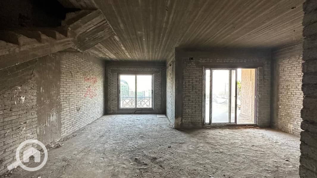 5 7bf20233-9274-474b-b9ff-bf5894e3c9fa. jpg