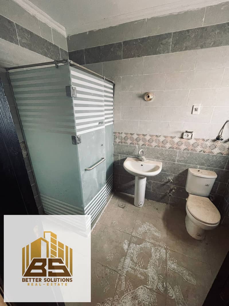 11 d4b02b37-1423-47f7-9c12-5c98b29061a9. jpg